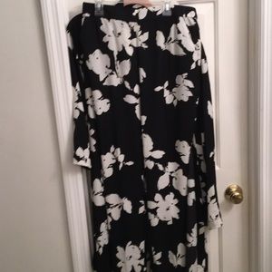 Two piece set black floral